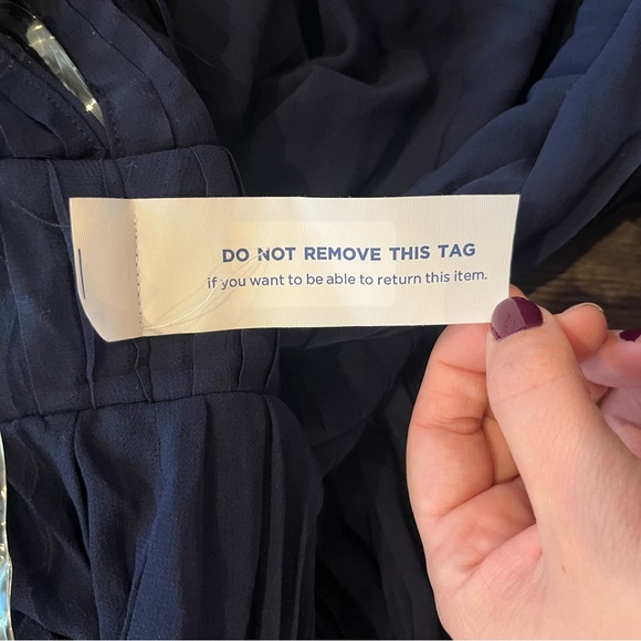 NWT Fame and Partners Pleated Gown in Navy Blue - Picture 5 of 7